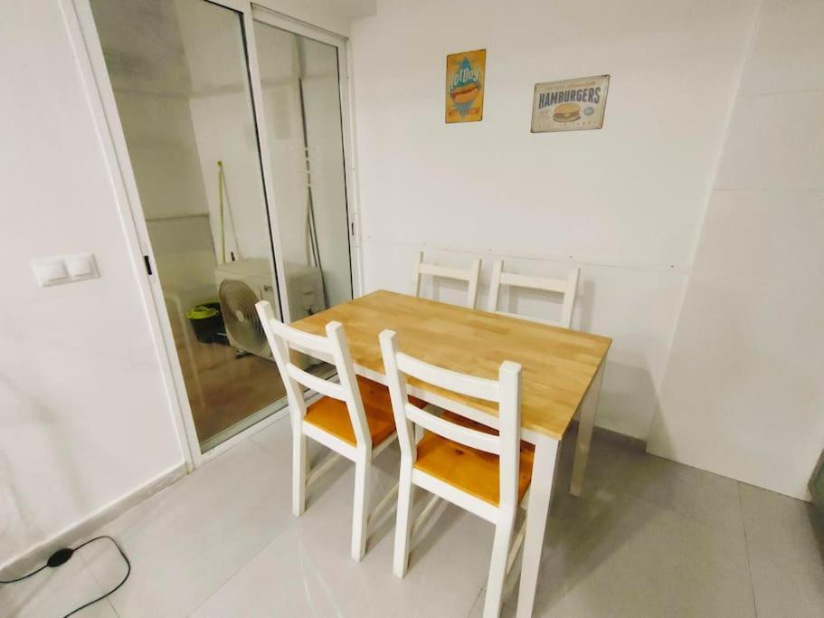 Appartement Apartamento En Centro Historico Cerca De La Playa à Cadix Extérieur photo